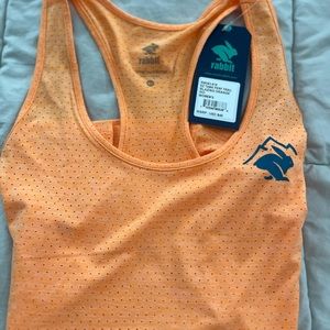 Rabbit, perf tank. Size m. New with tags